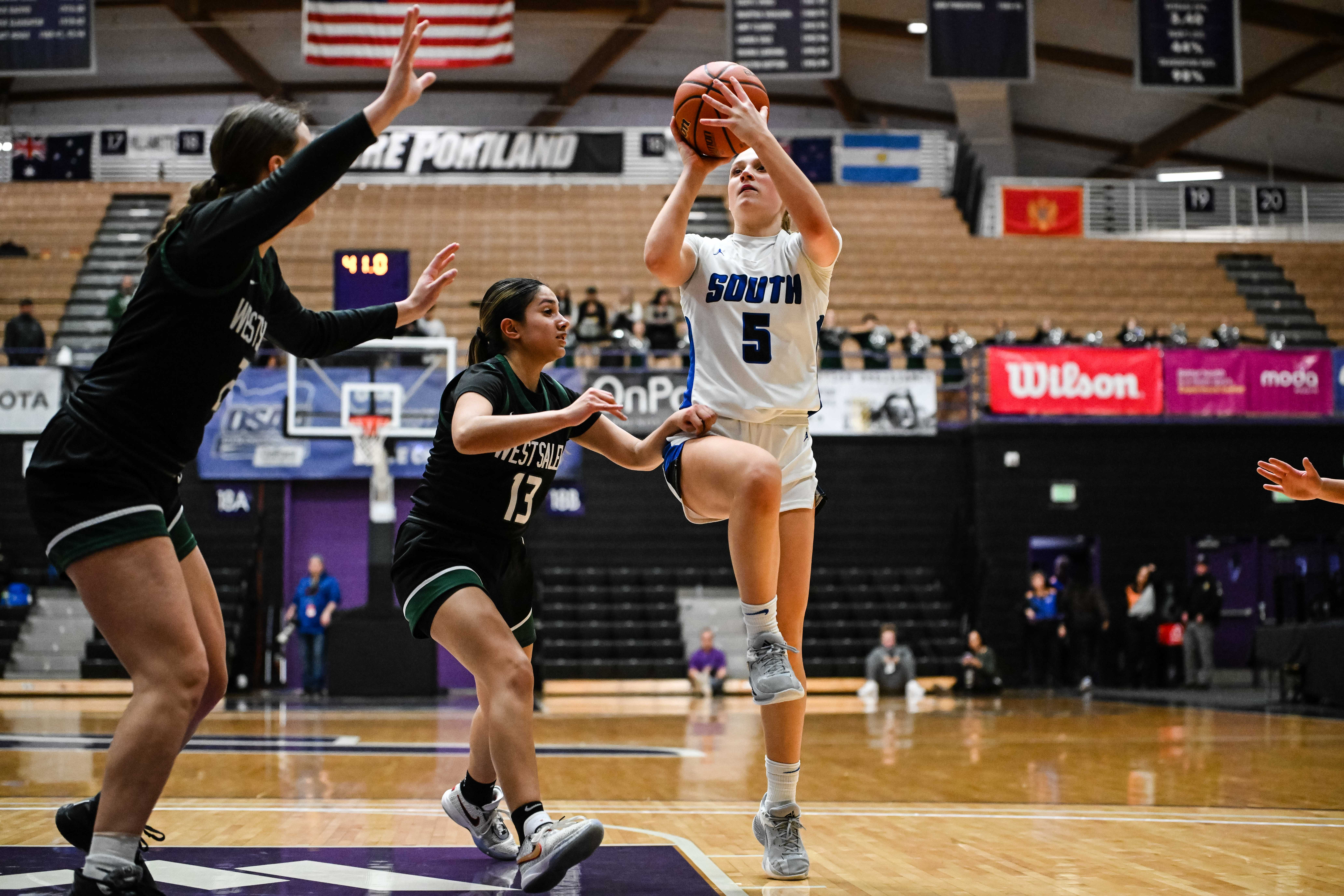 South Medford West Salem 6A Oregon girls basketball quarterfinal Naji Saker -55